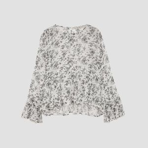 🎀 5/$25 NWT Zara toile floral print bell sleeve top sz XS